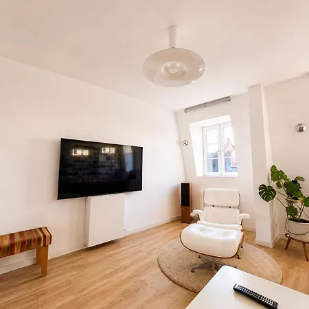 Apartment Exceptional Triplex, Design - Art, Private 360 Rooftop, 3 Bedrooms Mülhausen