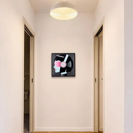 Exceptional Triplex, Design - Art, Private 360 Rooftop, 3 Bedrooms Apartman